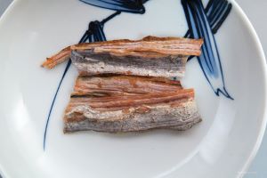 クリックで拡大表示 タチウオの干もの