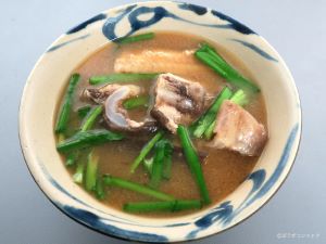 クリックで拡大表示 コモンサカタザメのみそ汁