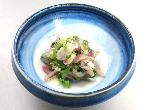クリックで拡大表示 ツクシトビウオのたたき