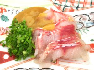 クリックで拡大表示 ナマズの洗い