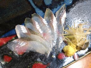 クリックで拡大表示 ニギスの刺身