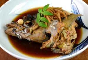 クリックで拡大表示 ニジョウサバの兜煮