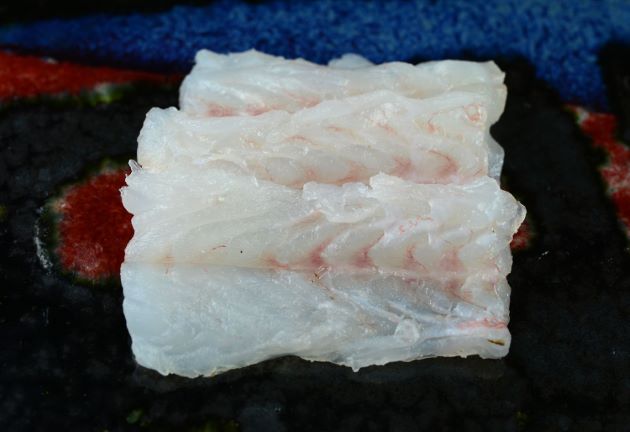 アカタチの刺身