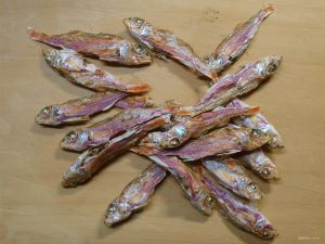 クリックで拡大表示 ヒメジの煮干し