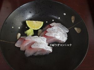 クリックで拡大表示 アラメギンメの刺身