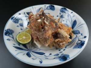 クリックで拡大表示 シロブチハタの唐揚げ