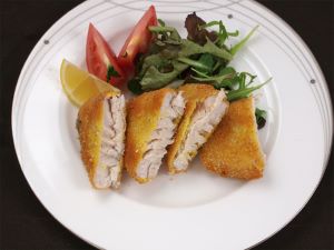 クリックで拡大表示 ビン長マグロのフライ