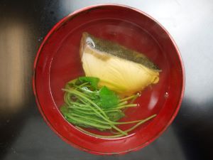 クリックで拡大表示 ブリの吸いもの