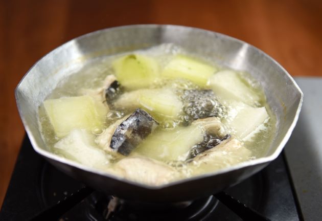 ナガタチカマスと冬瓜の鍋