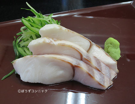 アブラツノザメの刺身