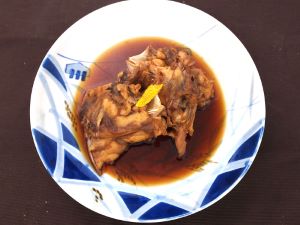 クリックで拡大表示 シマフグの煮つけ