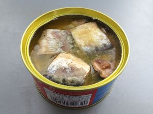 クリックで拡大表示 鰯の缶詰