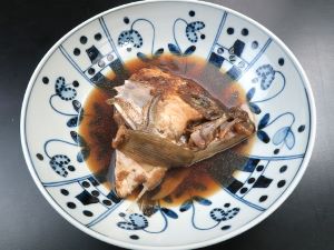 クリックで拡大表示 コモンハタの兜煮