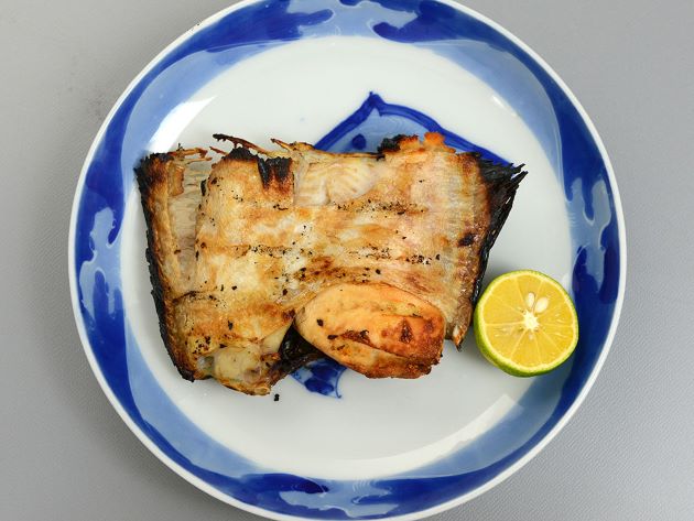 子持ちマコガレイの塩焼き