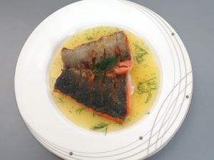 クリックで拡大表示 マスノスケのムニエル
