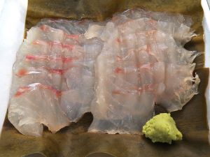 クリックで拡大表示 たらの昆布締め
