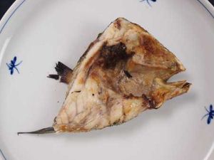 クリックで拡大表示 マツダイの塩焼き