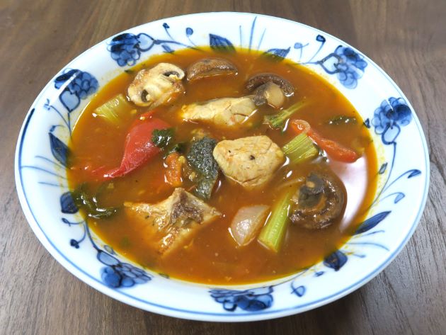 オニヒラアジのトマトスープ