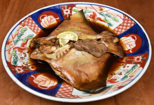 トンビエイの煮つけ