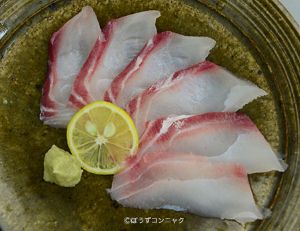 クリックで拡大表示 ナイルテラピアの刺身