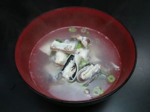 クリックで拡大表示 ナガユメタチモドキの潮汁