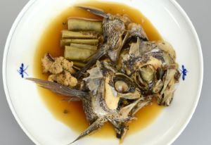 クリックで拡大表示 バケムツの刺身
