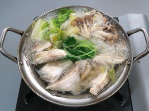 クリックで拡大表示 ウマヅラハギのちり鍋