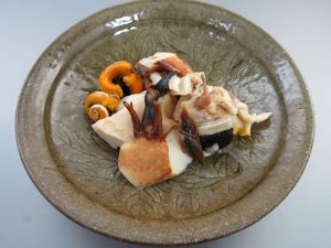 クリックで拡大表示 ラクダガイの塩ゆで