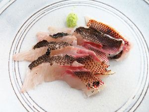 クリックで拡大表示 ウメイロモドキの刺身