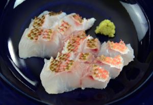 クリックで拡大表示 アカタマガシラの唐揚げ