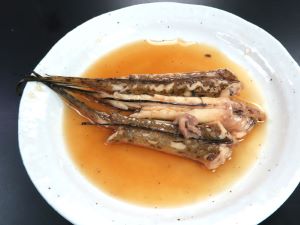 クリックで拡大表示 ヤリヌメリの煮つけ