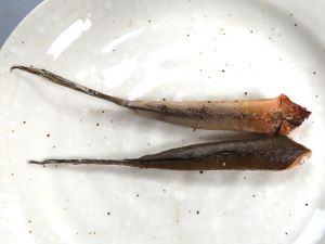 クリックで拡大表示 トビヌメリの塩焼き