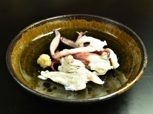 クリックで拡大表示 ブドウイカのげその塩ゆで