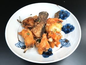 クリックで拡大表示 ナミハタの唐揚げ
