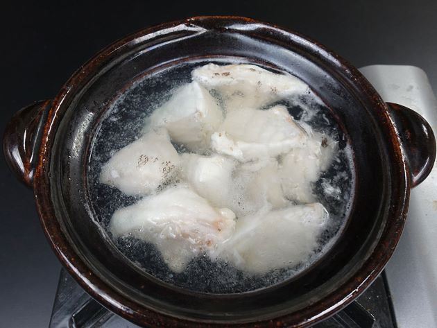 コクハンアラの水炊き