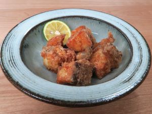クリックで拡大表示 オオナの唐揚げ