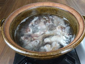 クリックで拡大表示 モヨウハタの鍋