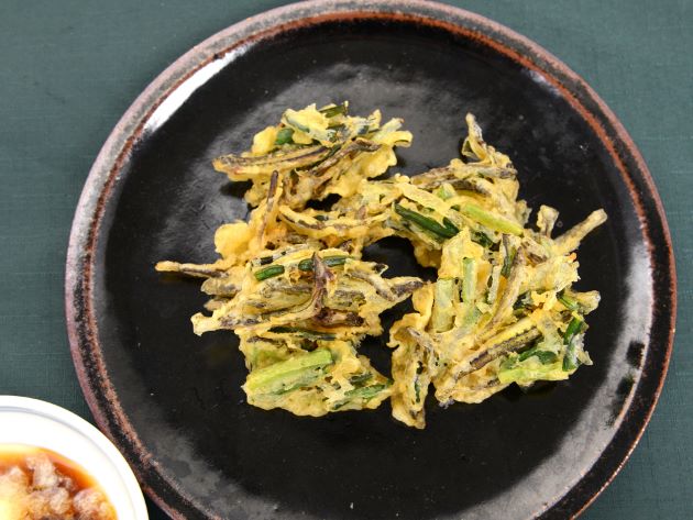 ヒガシシマドジョウの天ぷら