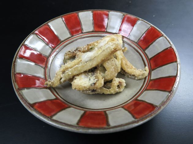 トウザヨリの唐揚げ