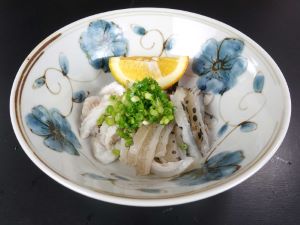 クリックで拡大表示 ウージの湯引き