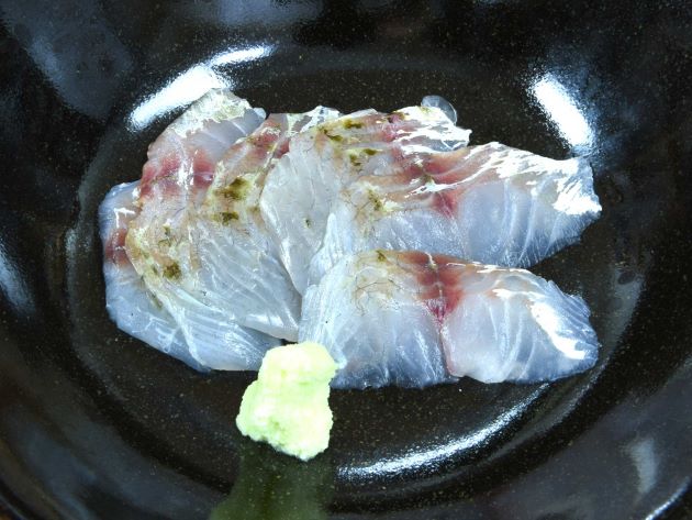 アマイユーの刺身