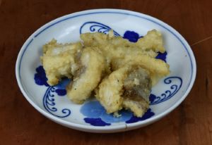 クリックで拡大表示 メガマウスザメの唐揚げ