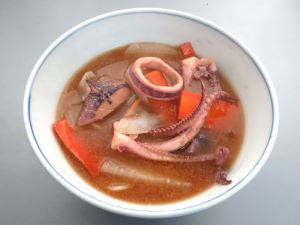 クリックで拡大表示 スルメイカのみそ汁