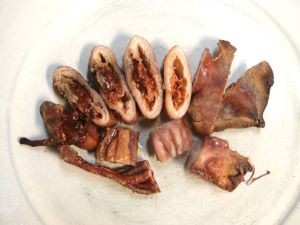 クリックで拡大表示 スルメイカの丸干し