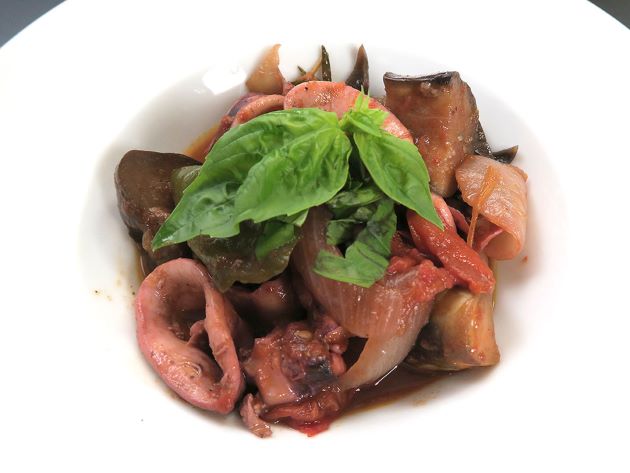 超簡単トマト煮込み