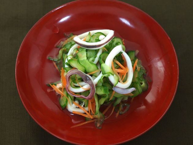 スルメイカの酢のもの