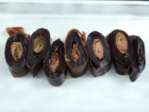 クリックで拡大表示 能登がき昆布巻き
