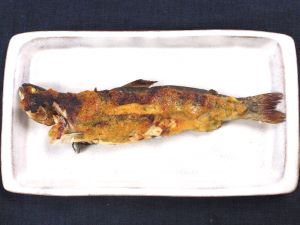 クリックで拡大表示 イワナの山椒みそ焼き