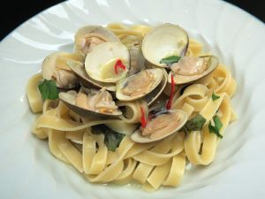 クリックで拡大表示 シナハマグリのパスタ