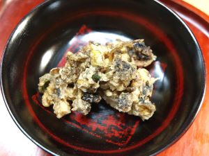 クリックで拡大表示 サザエの天ぷら